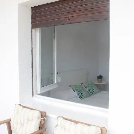 Sirenas Apartment *